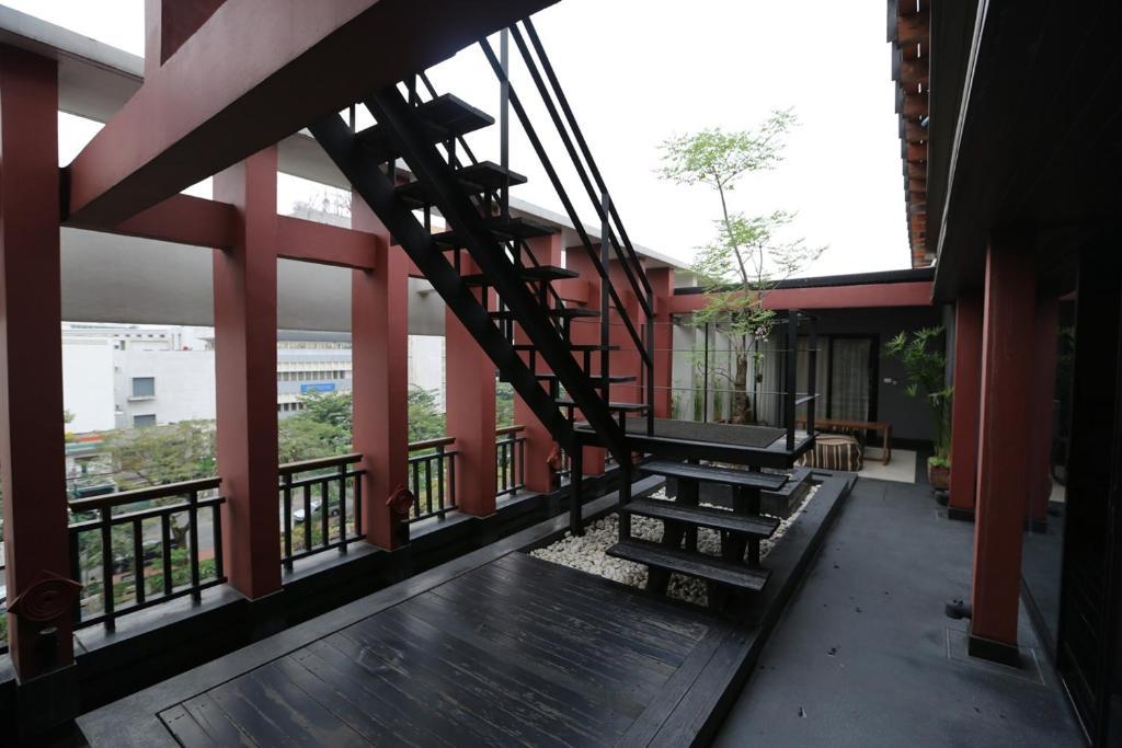 Loogchoob Homestay Бангкок Экстерьер фото